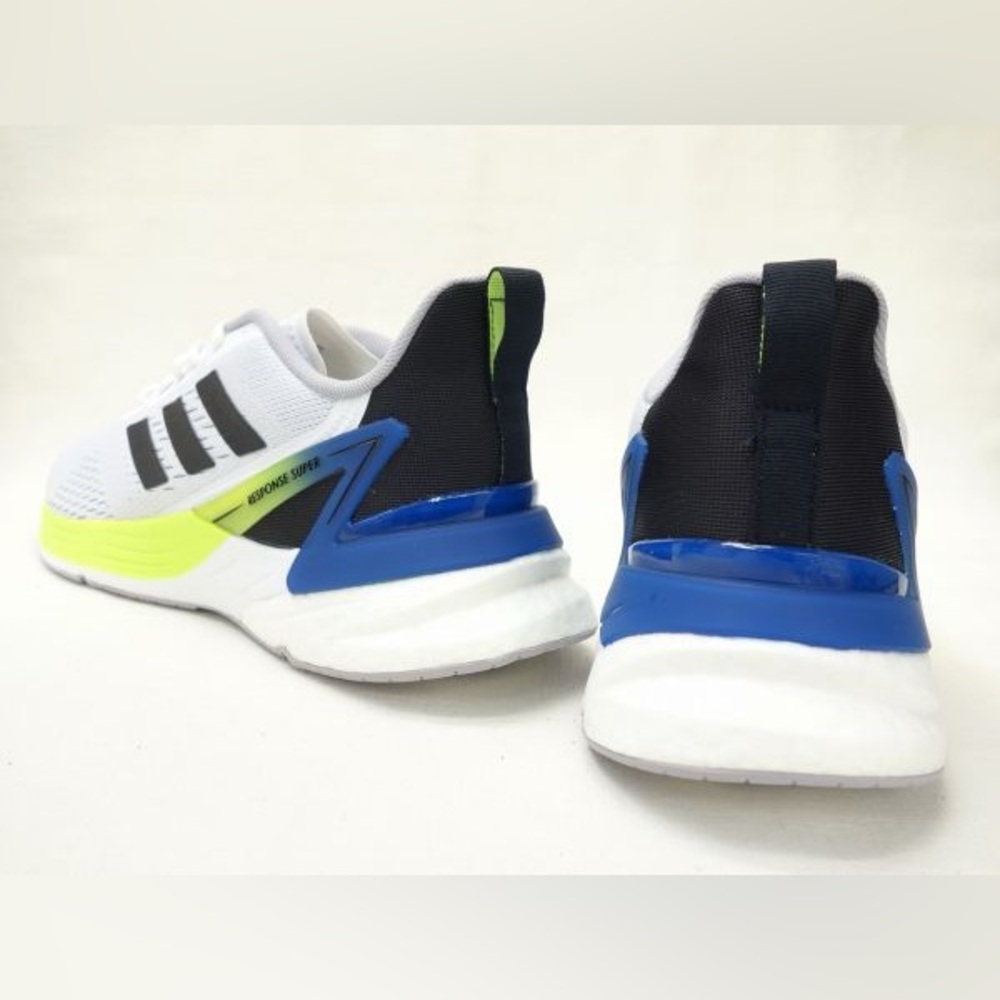 Selling 
Adidas Response Supers
FX4832
Brand New 
Size Male 9 US